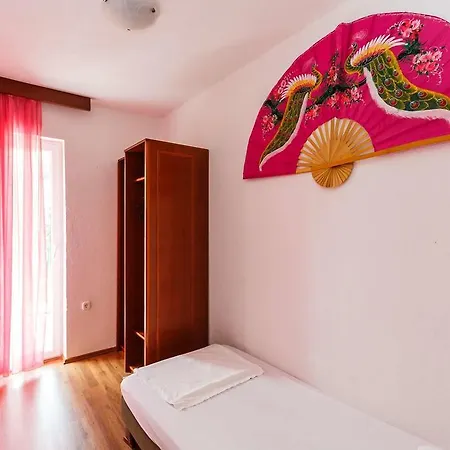 Sandra 724 Trogir