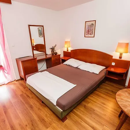 Sandra 724 Lejlighed Trogir